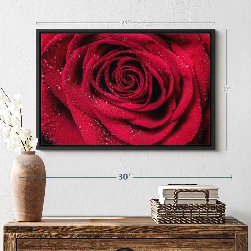 Velours rouge rosé sur toile, H 17 po x l 25 po
