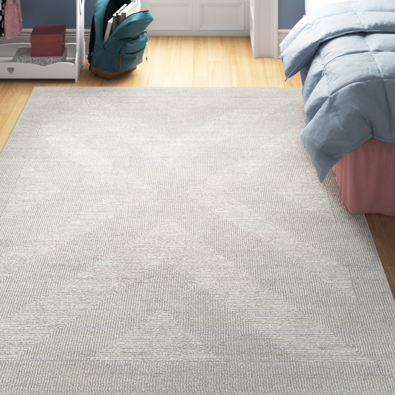 Arean Light Gray Machine Washable Area Rug, Rectangle 5' x 7'