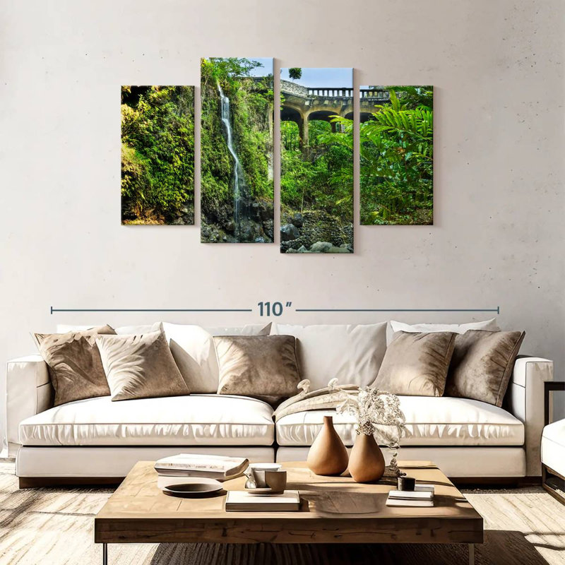 Lilie Hawaii Waterfall By Hana Bridge, H 48 po x l 75 po
