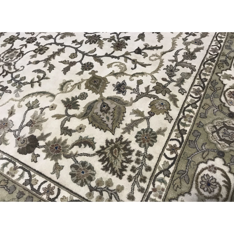 Hand-Knotted High-Quality Ivory Area Rug