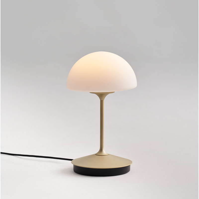 Pensee LED Table Lamp, Champagne Gold