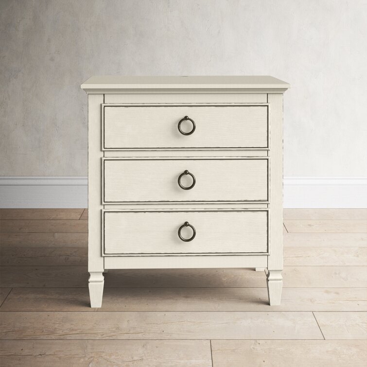 Levin 3 - Drawer Nightstand