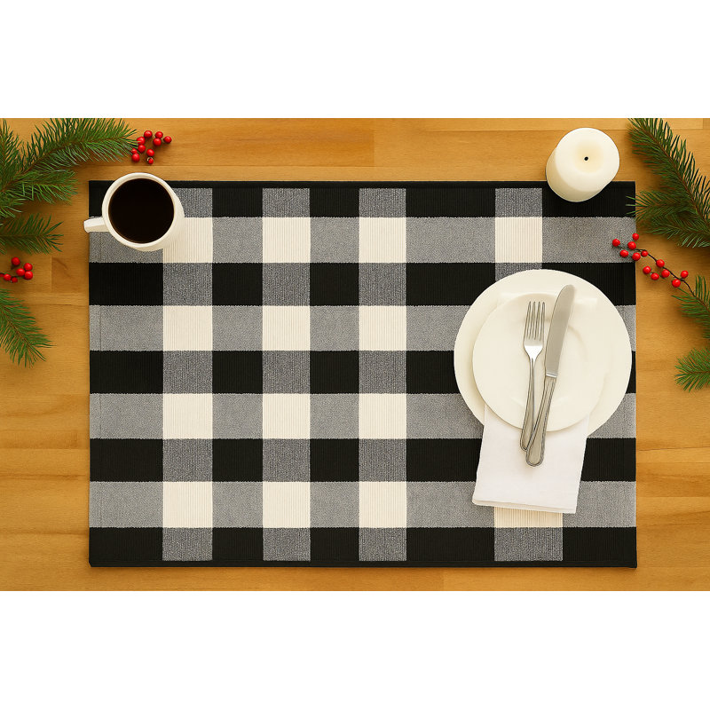 Tamaro Rectangular Checkered Dining Linen Set - Set of 4