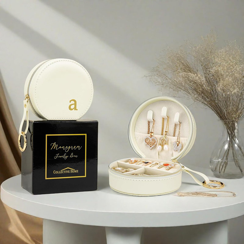 Jewellery Box For Travel - 4.5 Inch Spaci...