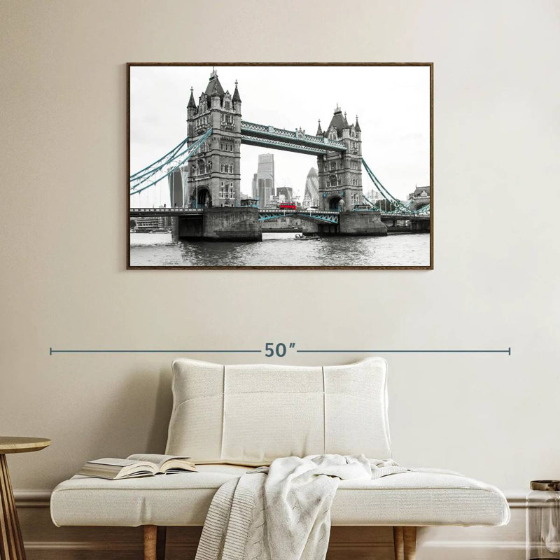Pop London Bridge, Cadre flottant noyer, 40 po x 27 po