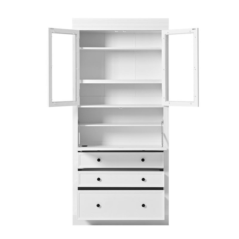 Kitchen Pantry