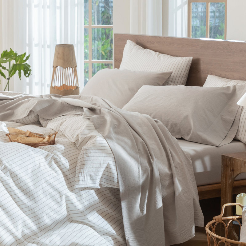 Ensemble de draps MooMee, Ensemble de draps pour grand lit avec 2 taies d'or, Brun clair uni