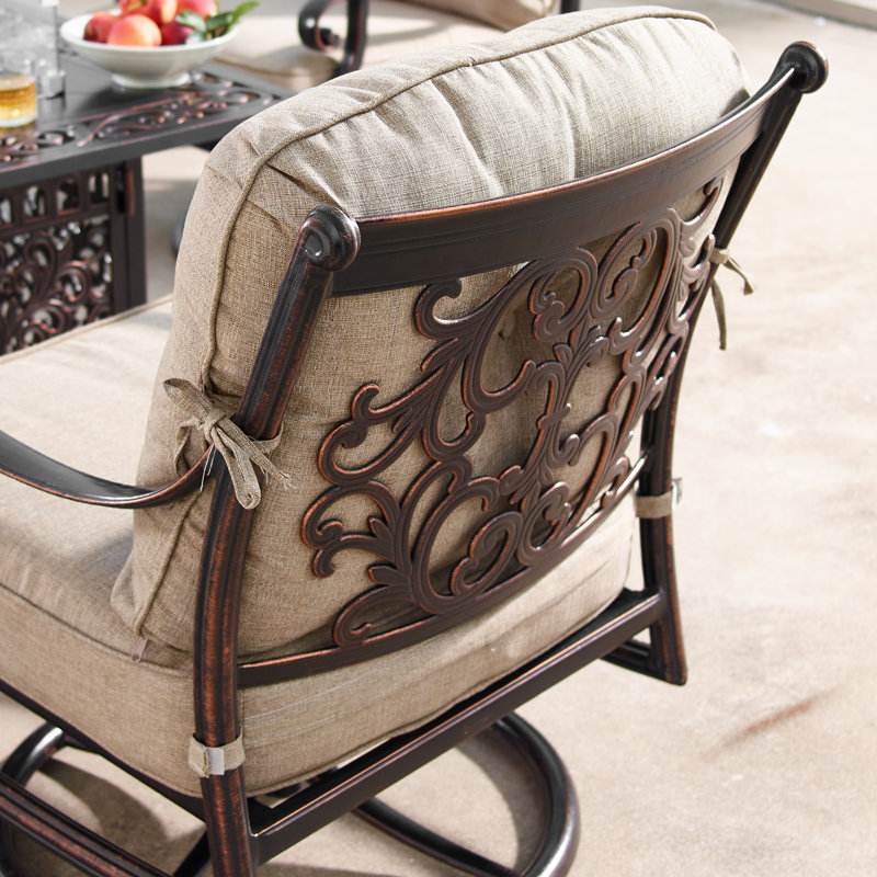 Bayshore Outdoor Swivel Lounge Chair