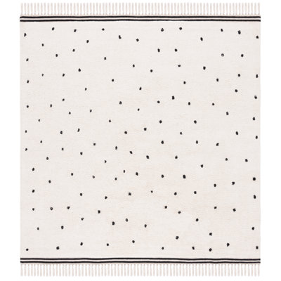 Huling Handwoven Area Rug In Ivory/Black