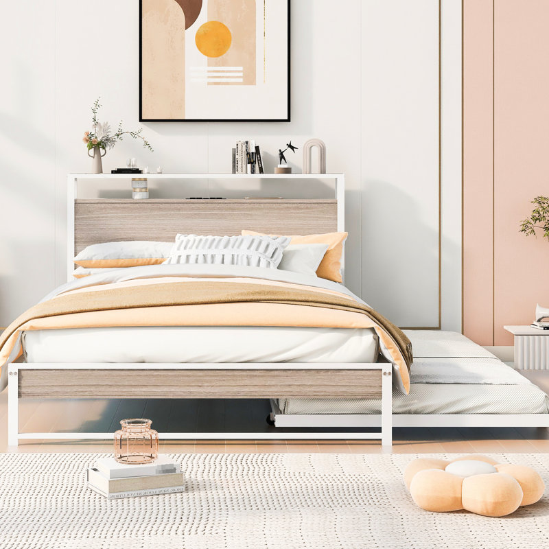 Lit plateforme double en métal avec lit gigogne et support à lattes blanc. Général. Aucun sommier tapissier n'est nécessaire pour le soutien des ports de la chambre à coucher. Forte remarquable. Requis