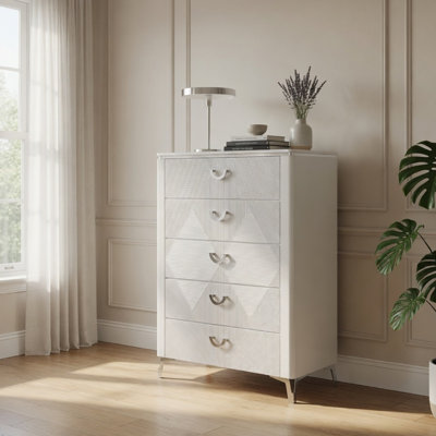 Grande commode Ivana avec 5 tiroirs, façade géométrique, bois blanc Ivana