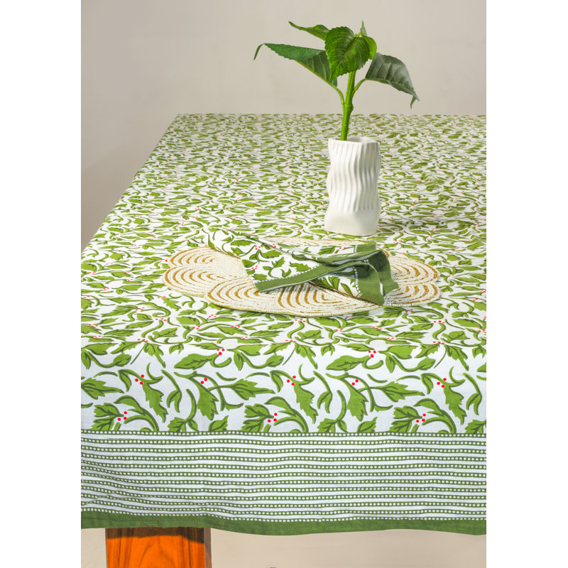Nappe Evergreen Elegance