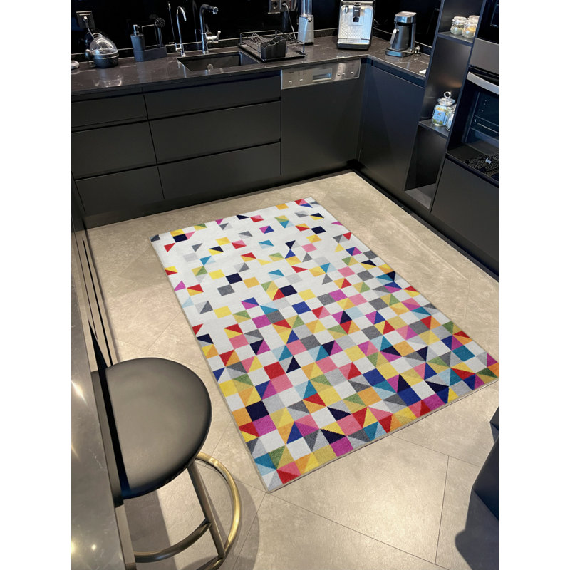 Tapis en polypropylène à motif argyle blanc Madlene, Rectangle 4 pi 11 po x 8 pi 2 po