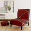Fauteuil de chambre rembourré en velours jaune avec triangles jaunes sur fond rouge