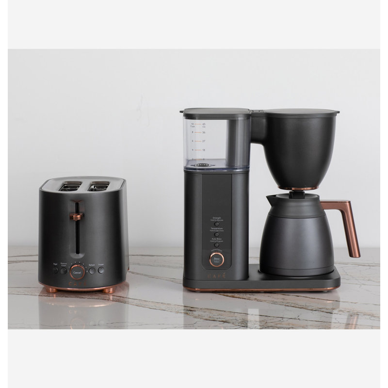 Café™ 2-Slice Toaster, Matte Black