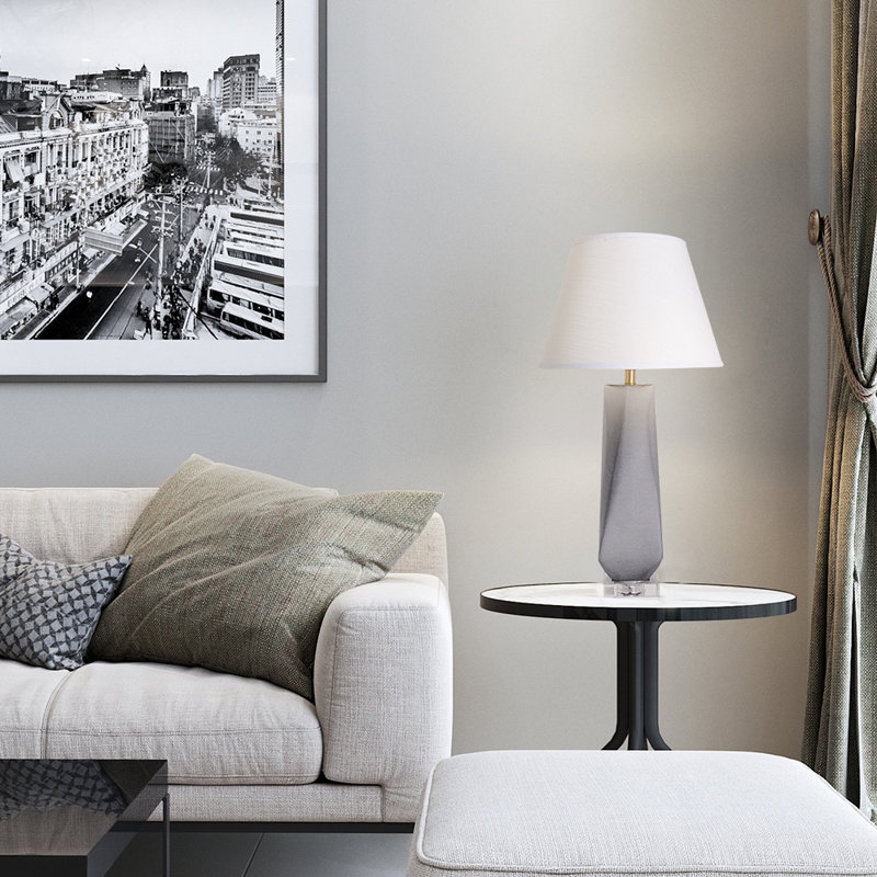 Lampe de table gris fumée 28 po Llanos