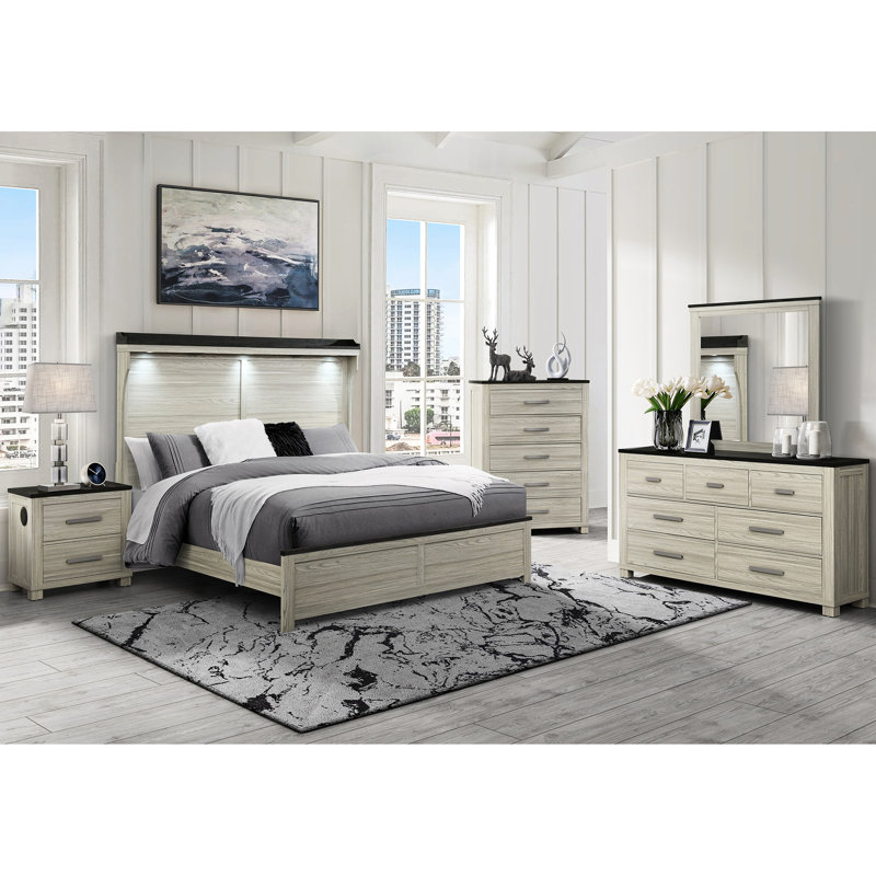 Lit double de couleur brune, tête de lit à panneau avec éclairage intégré, profil bas, construction, commode de chambre à coucher 5 pièces, commode, table de chevet et miroir, style avec bois d'hévéa massif + tête de lit éclairée