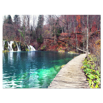 " Plitvice Lakes National Lark "