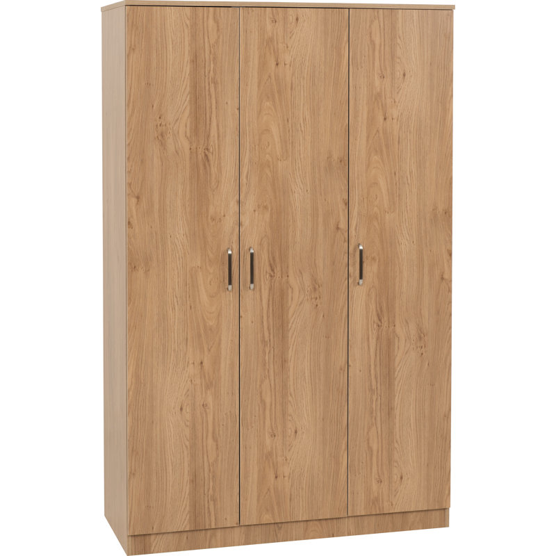 Sumrah 4 Piece Bedroom Set, Brown