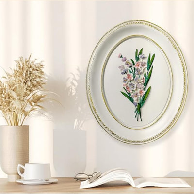 Wall Decor on Resin