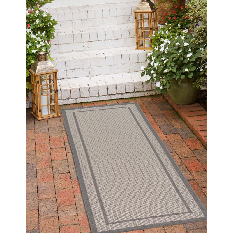 Rezzan Indoor / Outdoor Rug, Runner 2' x 6'1"