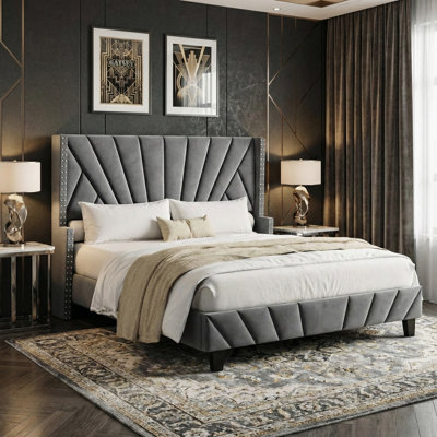 Grand lit plateforme tapissier Modern