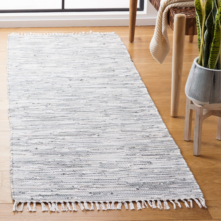 Utica Hand Woven Cotton Ikat Rug