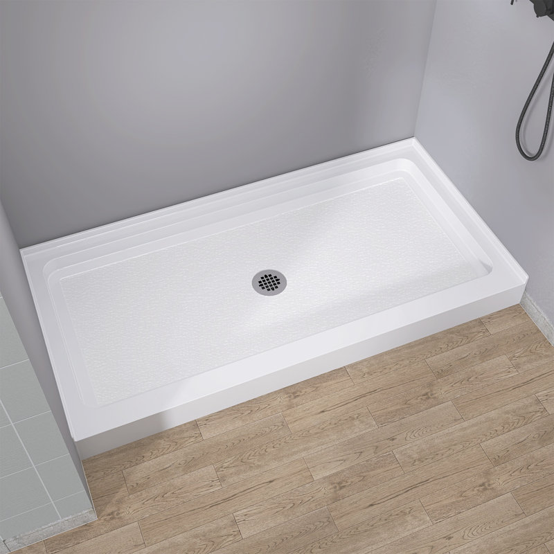 60 po X 30 po Base de douche en acrylique à seuil simple en acrylique avec plateau central et drain central en blanc