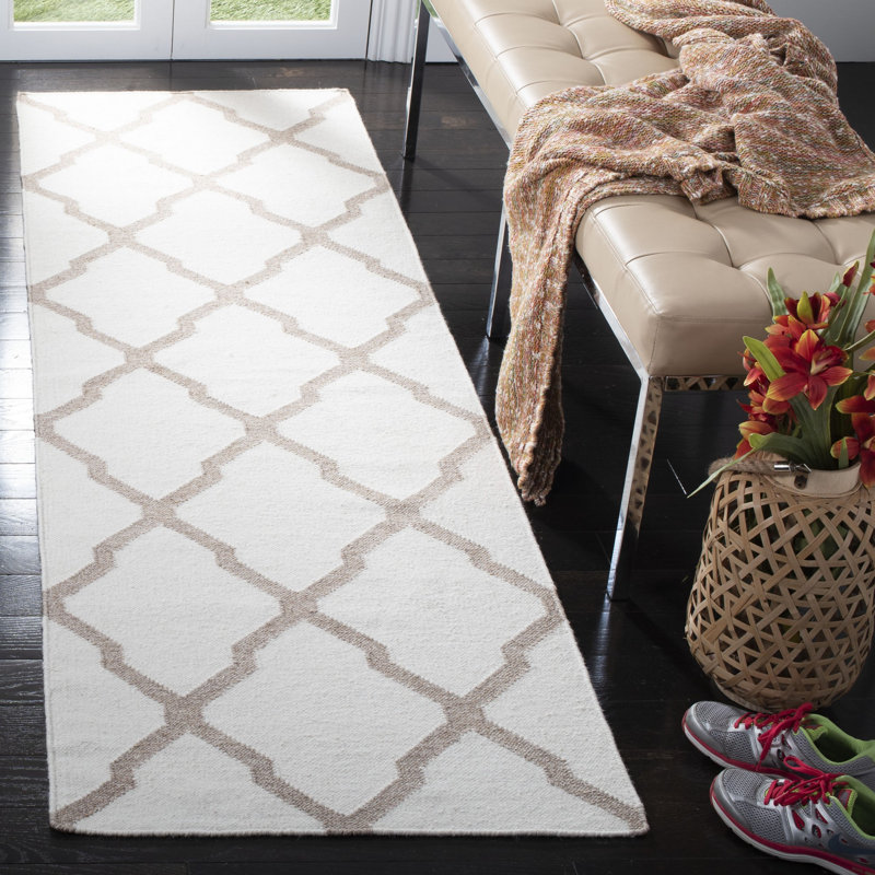 Rodgers Hand Woven Flat Weave Wool/Viscose/Cotton Geometric Rug in Ivory/Camel, Runner 2'6" x 8'
