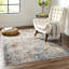 Tapis à motif de treillis floral vieilli Porch & Den Fauntleroy-418740724