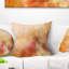 Fleurs rouges et roses sur fond brun - coussin à imprimé floral-29962933-29960347