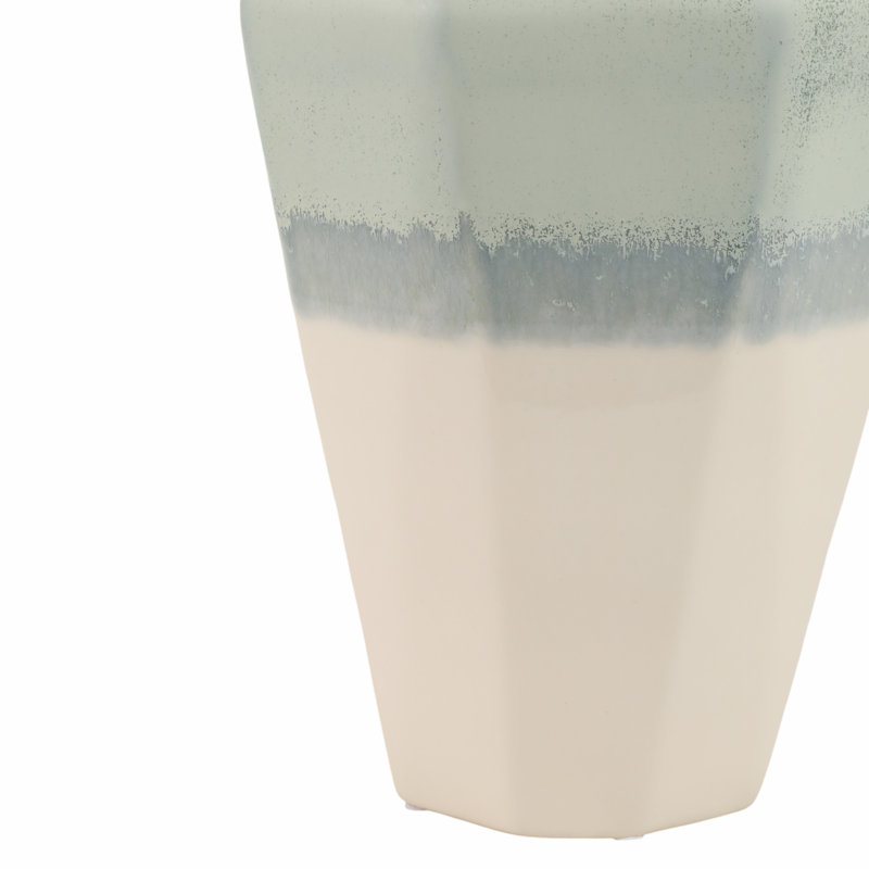 Earthenware Decorative Vase With Geometric Design - Stylish Modern Accent For Floral Arrangements And Home Decor