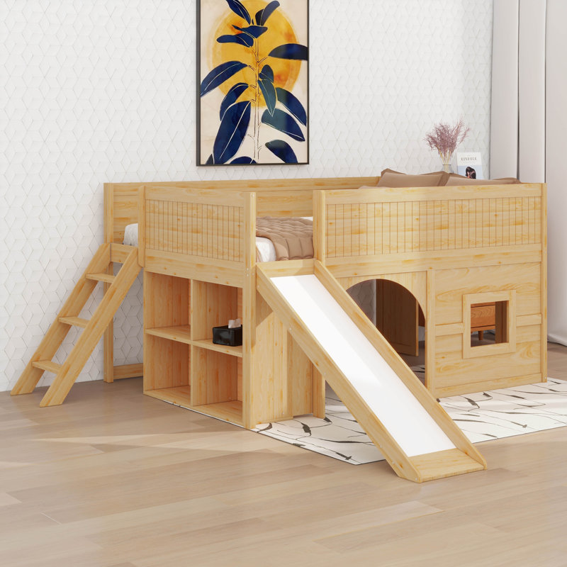 Lit mezzanine bas avec glissade et tablettes, cadre de lit mezzanine en bois à fonctions multiples avec tablettes de rangement, portes et fenêtres