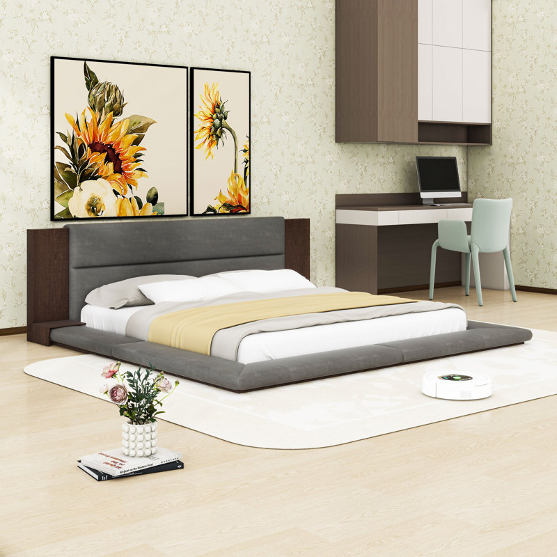 Lit plateforme tapissier en velours avec tablettes et tête de lit Modern Modern, Très grand lit