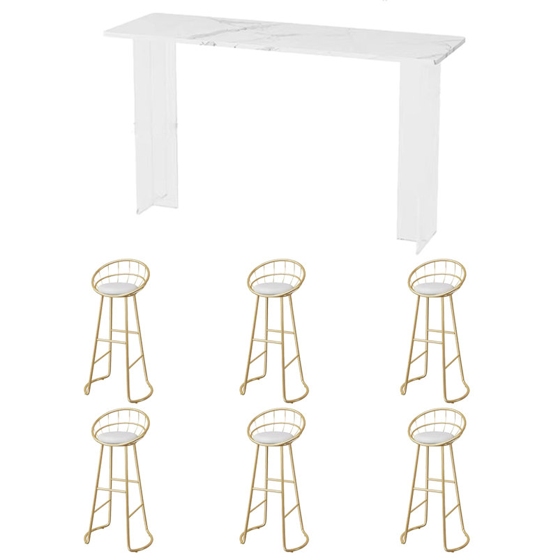 Tables et chaises simples à vent crème, H 41,3 po x L 55,1 po x l 15,7 po