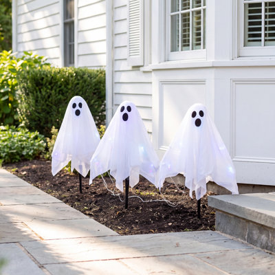 LED Lighted Ghost Yard Display