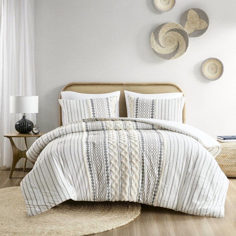 Très grand / très grand édredon. 100% coton avec capitonnage en chenille. Conception d'inspiration mondiale. Rembourrage. 2 taies décoratives. . Édredon très grand lavable à la machine. Motif.