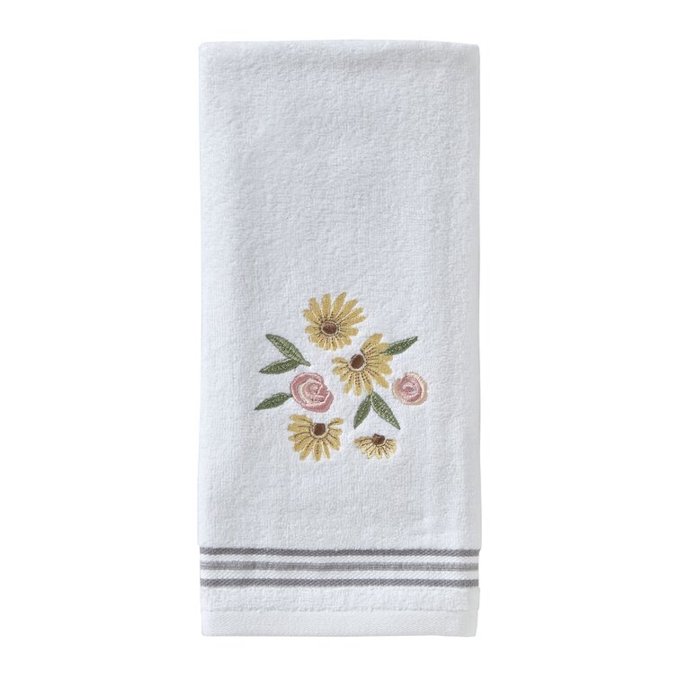 Tossed Flowers 2 Piece 100% Cotton Hand Towel Set (Set of 2) Red Barrel Studio