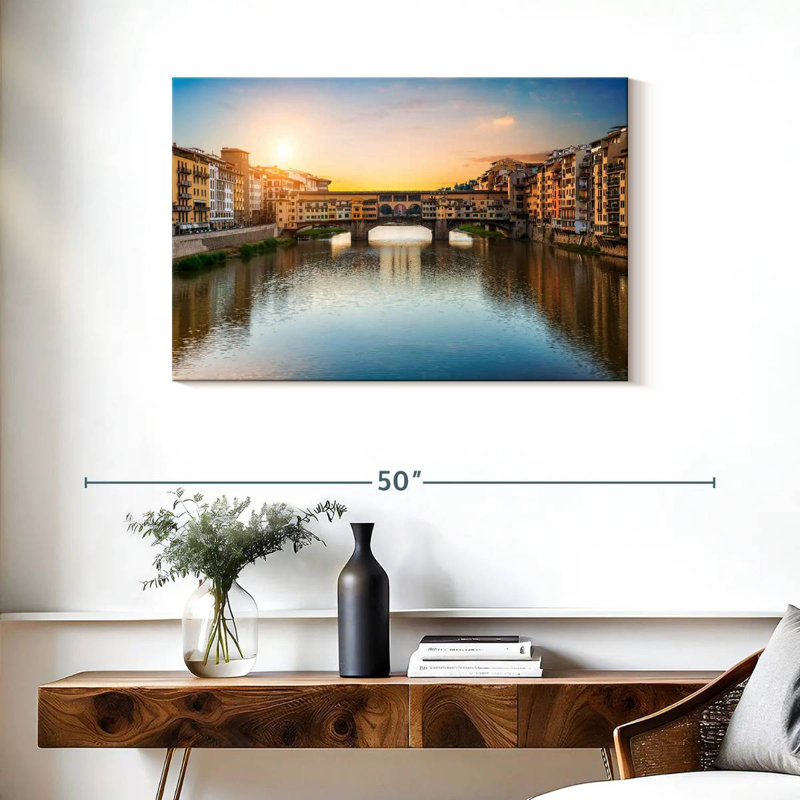Lilie Ponte Vecchio Bridge