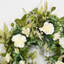 Couronne de fleurs artificielle de 24 po en forme de grappe de fleurs de printemps et d'été avec baies et pivoines pour porte d'entrée