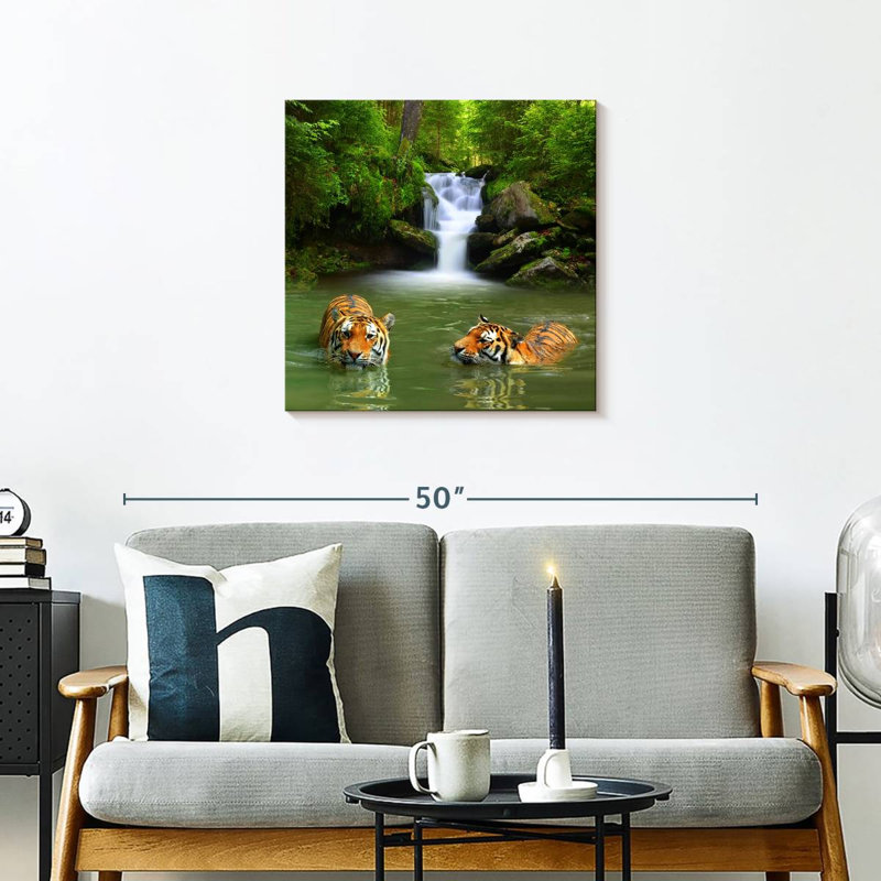 Brampt Tigers, 24" H x 24" W