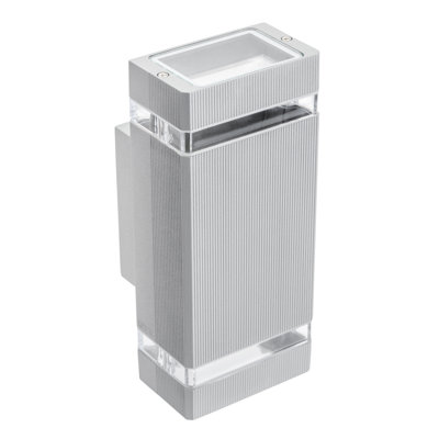 Ffraid Outdoor Wall Lantern