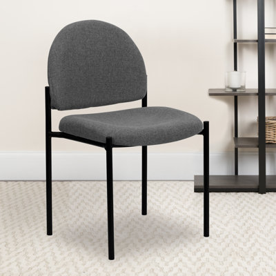 Chaise de réception rembourrée empilable Prather Tania Comfort