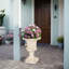 Urne de jardin MGO avec finition antique, décoration extérieure élégante pour les patios et les paysages.
