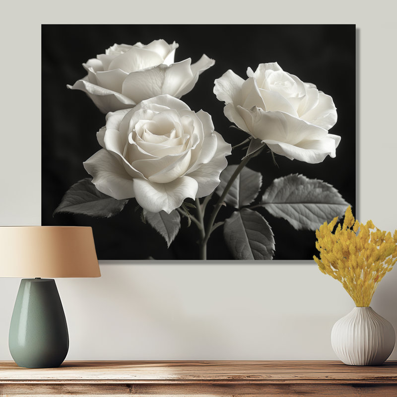 Monochromes en noir et blanc Roses Bloom II - Roses, art mural, Métal métal, 24" H x 32" W