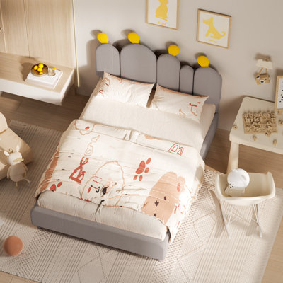 Toddler Bed with Headboard, Solid Wood Bed Frame, Bouclé Bed Frame