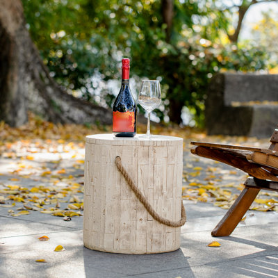 Table d'appoint d'extérieur à grain de bois rustique MGO avec ambiance de bois réaliste et corde tressée simulée