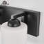 Luminaire de meuble-lavabo de salle de bain avec abat-jour en verre opale-558349877-558657656