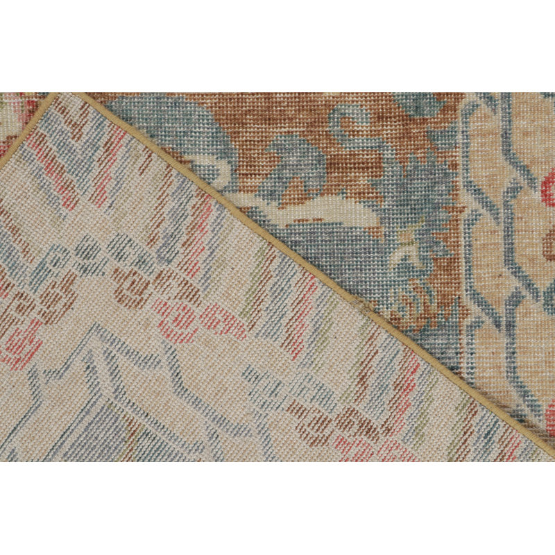 Distressed Homage Hand Knotted Wool Animal Print Area Rug, Rectangle 5' x 7'