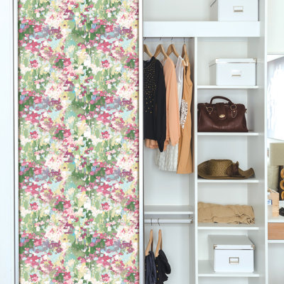 Peel & Stick Floral Roll